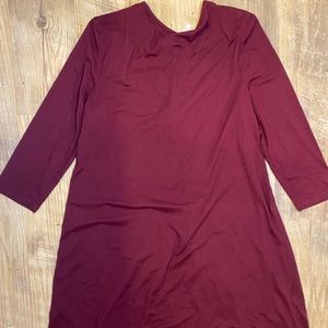 Women’s maroon dress